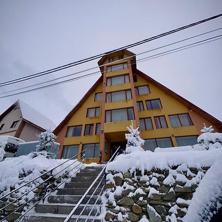 Pensiunea Zimbru Ranca Exteriör bild