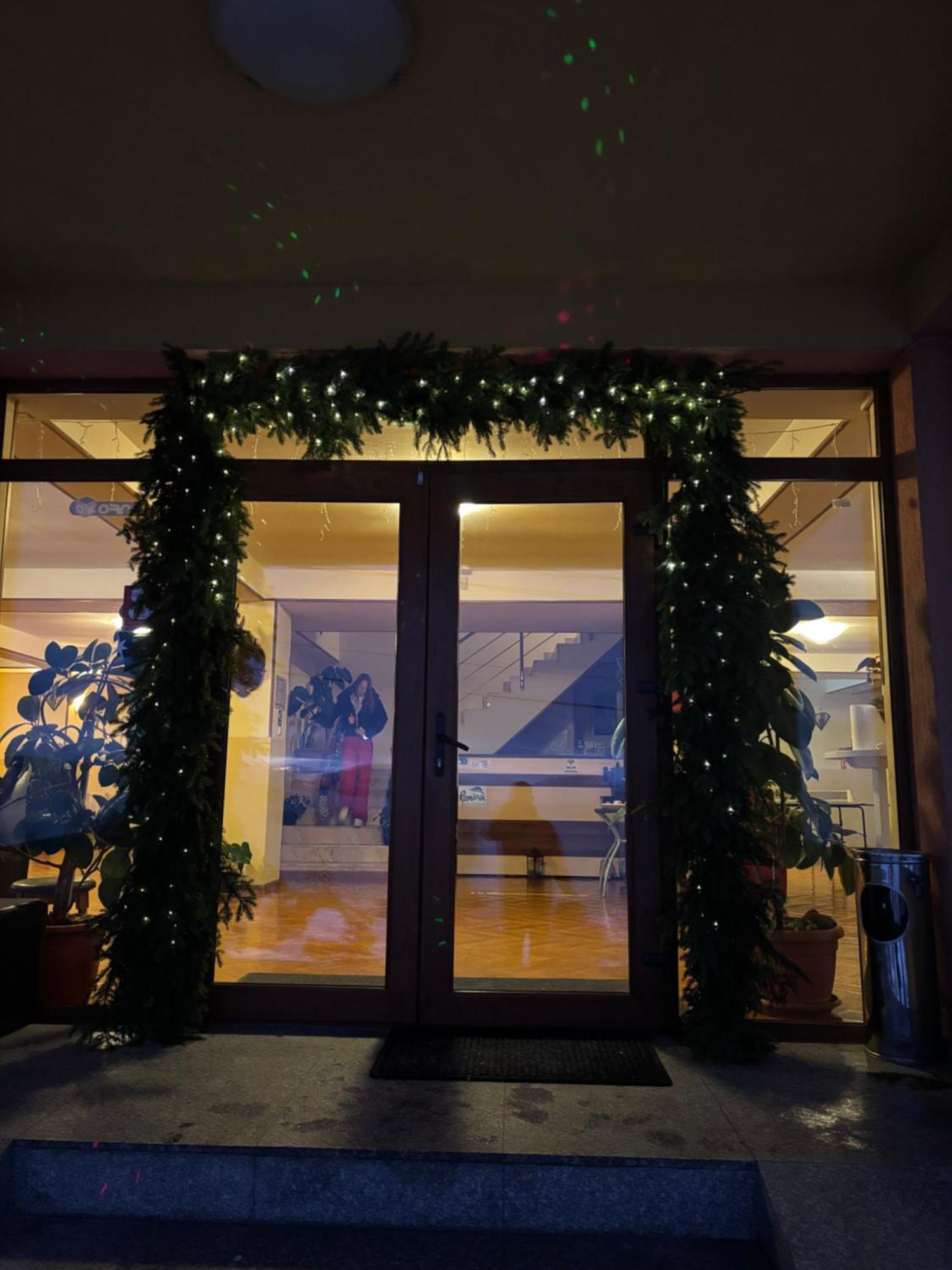 Pensiunea Zimbru Ranca Exteriör bild