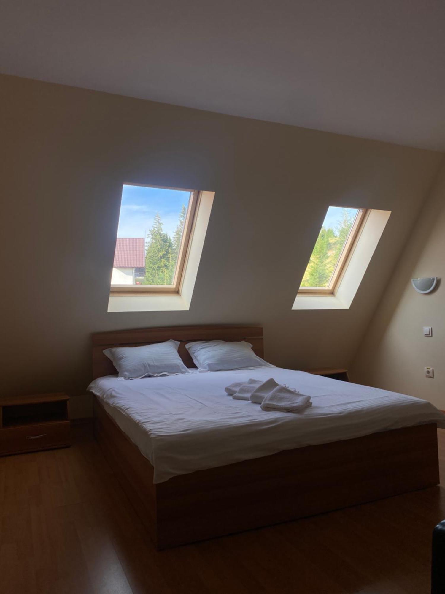 Pensiunea Zimbru Ranca Exteriör bild